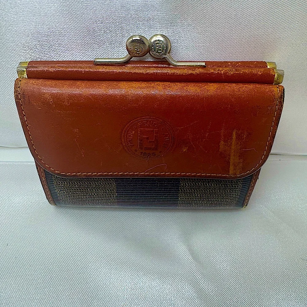 Fendi Wallet Pequin Stripe Trifold Cuoio Brown Leather Kiss Lock Rare Vintage - Picture 2 of 9